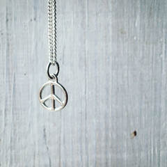 Peace Sign No.1 Tiny Charm Necklace Silver